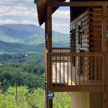 Vila Yogi'S Den: Breathtaking Views! 3 Min To Dollywood, On 1 Acre! Sevierville Exteriér fotografie