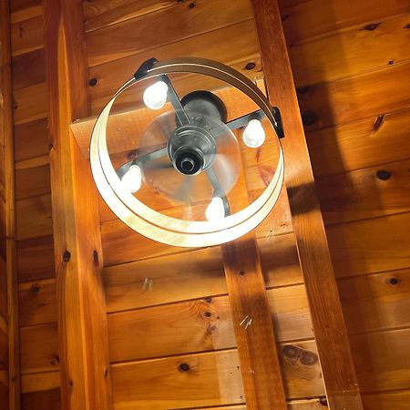 Vila Yogi'S Den: Breathtaking Views! 3 Min To Dollywood, On 1 Acre! Sevierville Exteriér fotografie