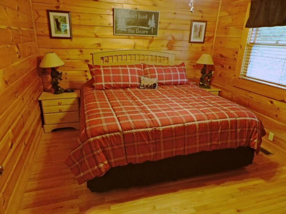 Vila Yogi'S Den: Breathtaking Views! 3 Min To Dollywood, On 1 Acre! Sevierville Exteriér fotografie