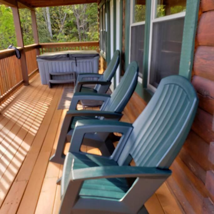 Vila Yogi'S Den: Breathtaking Views! 3 Min To Dollywood, On 1 Acre! Sevierville Exteriér fotografie